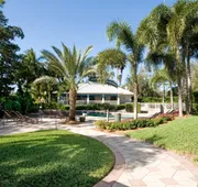 Trianon Bonita Bay hotel detail image 4