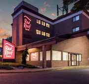 Red Roof Inn Seattle Airport - SEATAC hotel detail image 3