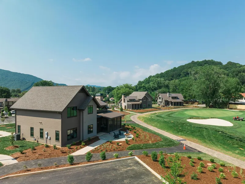Waynesville Inn and Golf Club, Tapestry Collection by Hilton hotel detail image 2