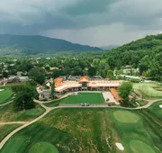 Waynesville Inn and Golf Club, Tapestry Collection by Hilton hotel detail image 3