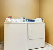SureStay Plus by Best Western San Antonio Airport hotel detail image 4