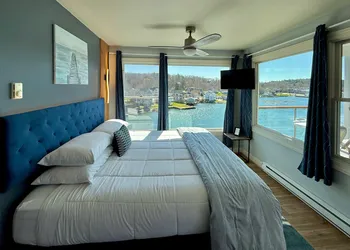 Harborage Inn on the Oceanfront hotel thumbnail 5