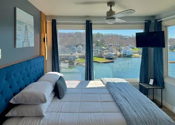 Harborage Inn on the Oceanfront hotel thumbnail 6