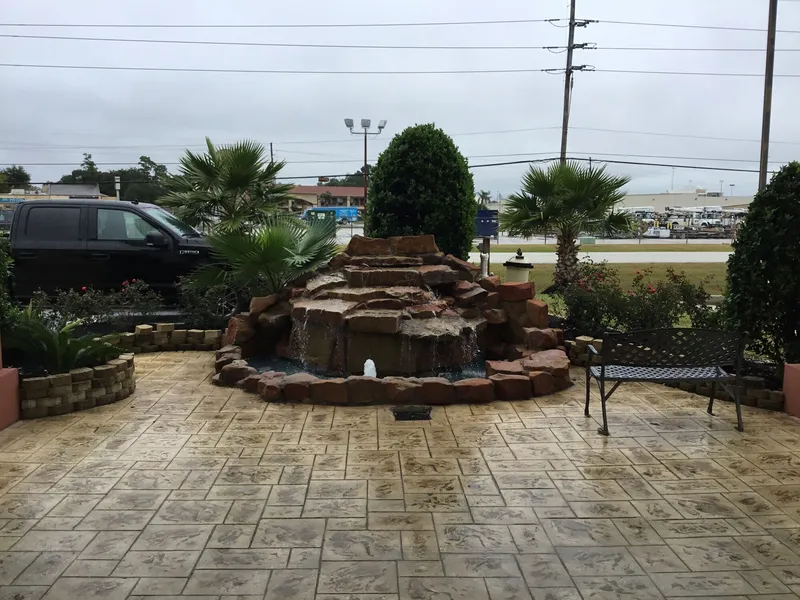 Days Inn by Wyndham Humble/Houston Intercontinental Airport hotel detail image 2