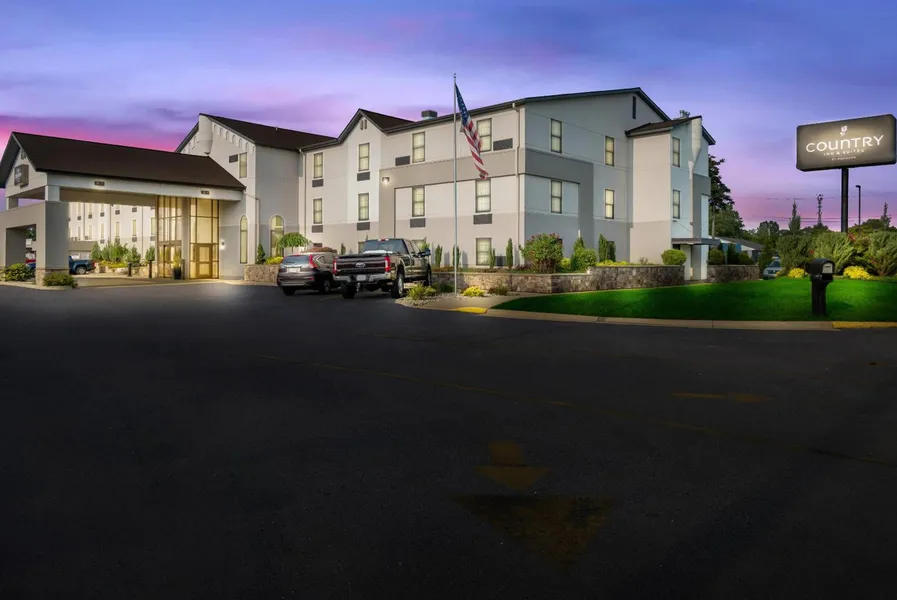 Country Inn & Suites by Radisson, Grandville-Grand Rapids West, MI hotel detail image 2
