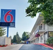 Motel 6 Eugene, OR - South Springfield hotel detail image 4