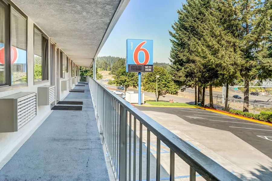 Motel 6 Eugene, OR - South Springfield hotel detail image 6