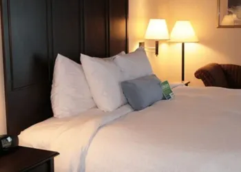 Country Inn & Suites by Radisson Toronto Mississauga ON hotel thumbnail 8