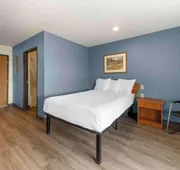 Studio 6 Extended Stay Oklahoma City Norman OK hotel detail image 5
