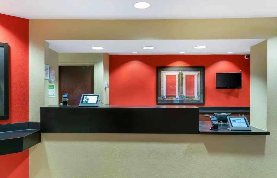 Extended Stay America Suites Detroit Metropolitan Airport hotel detail image 6