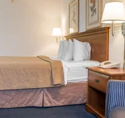 Quality Inn Hudsonville South hotel detail image 4