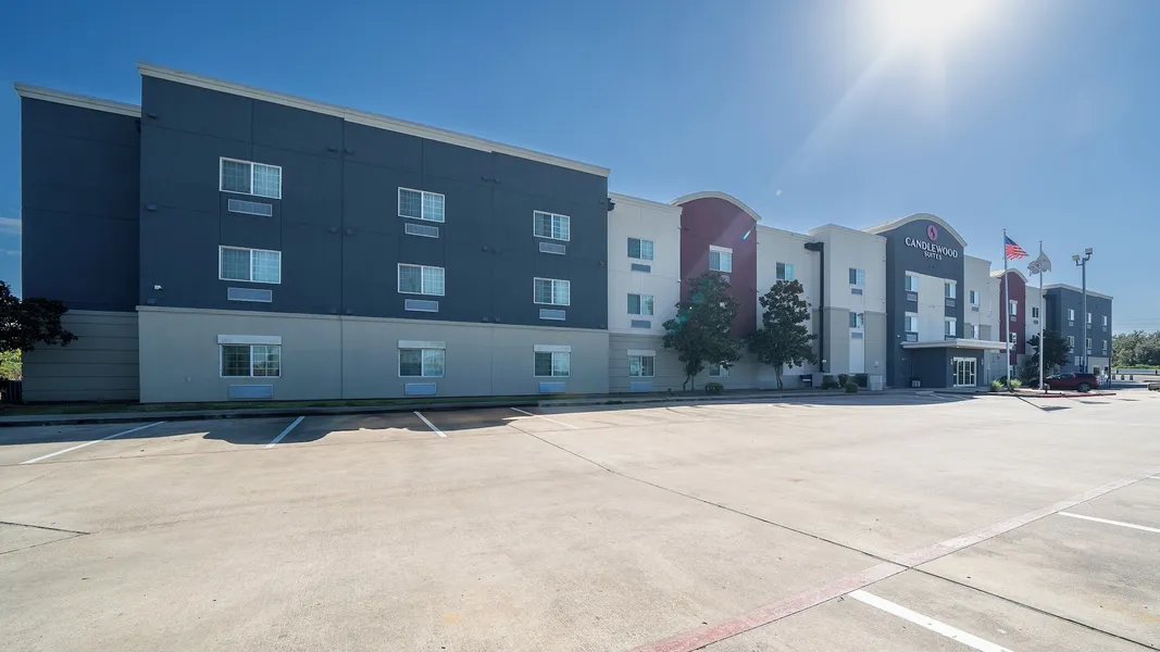 Candlewood Suites Baytown by IHG hotel detail image 6