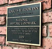 Rogues' Harbor Inn hotel detail image 3