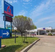 Studio 6 Tyler, TX hotel detail image 4