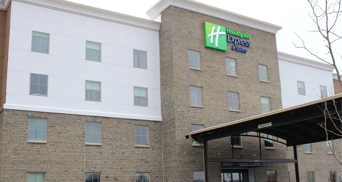 Holiday Inn Express & Suites Shawnee-Kansas City West by IHG hotel detail image 2