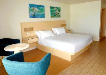 Chateau Mar Beach Resort hotel thumbnail 6