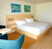 Chateau Mar Beach Resort hotel detail image 7