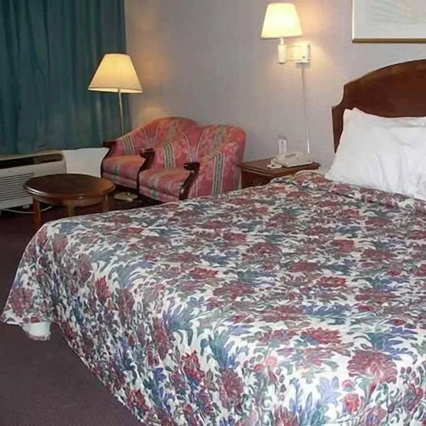 Royal Inn Knoxville Airport Alcoa hotel detail image 2