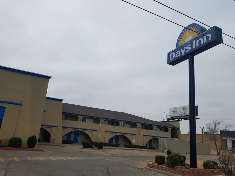 Days Inn by Wyndham Oklahoma City NW Expressway hotel detail image 2