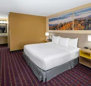 Days Inn by Wyndham Murphy hotel detail image 7