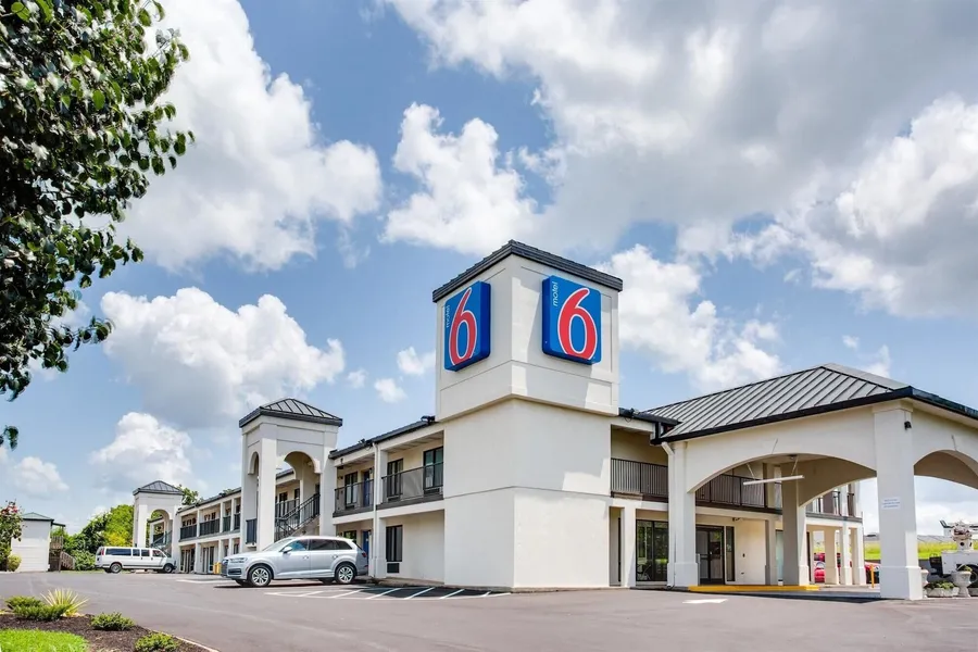 Motel 6 White House, TN hotel detail image 2