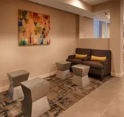 La Quinta Inn & Suites by Wyndham Tulsa Downtown/Route 66 hotel detail image 7