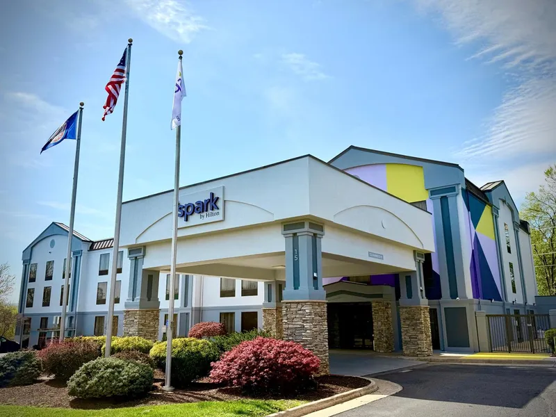 Spark by Hilton Waynesboro hotel detail image 6