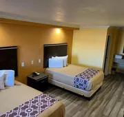 Industry Inn & Suites hotel detail image 4