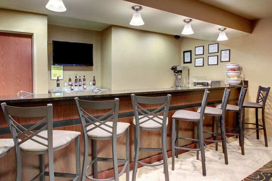 Cobblestone Inn & Suites - Schuyler hotel detail image 6