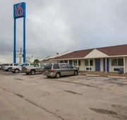 Motel 6 Madisonville, TX hotel detail image 5