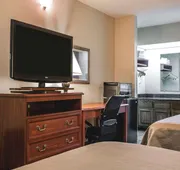 Quality Inn Waynesboro hotel detail image 7