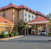 Comfort Suites Near Casinos Norwich-Uncasville CT hotel detail image 4