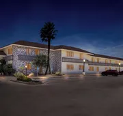 HomeTowne Studios by Red Roof Ridgecrest hotel detail image 5
