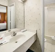 Americas Best Value Inn Roxboro hotel detail image 7