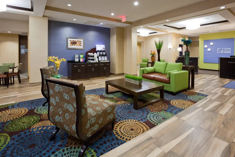 Holiday Inn Express Hotel & Suites Fort Dodge by IHG hotel detail image 2