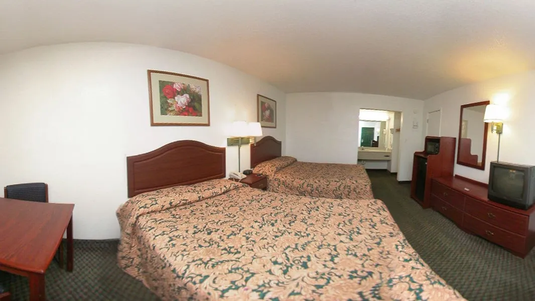 Econo Lodge Bartlesville Hwy 75 hotel detail image 6