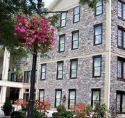 Niagara Crossing Hotel & Spa hotel detail image 7
