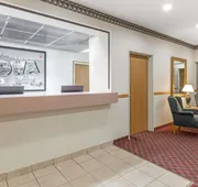 Super 8 by Wyndham Cresco IA hotel detail image 3