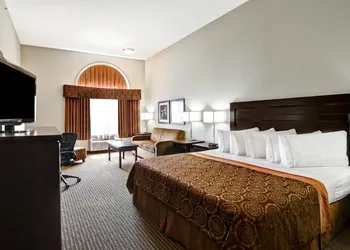 Moosomin Canalta hotel thumbnail 7
