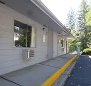 Cougar Land Motel hotel detail image 7
