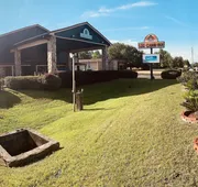 Log Cabin Inn hotel detail image 4