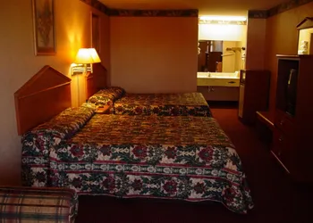 Garden Inn & Suites hotel thumbnail 8