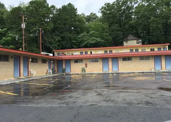 Budget Inn hotel thumbnail 2