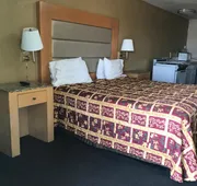 Budget Inn hotel detail image 7