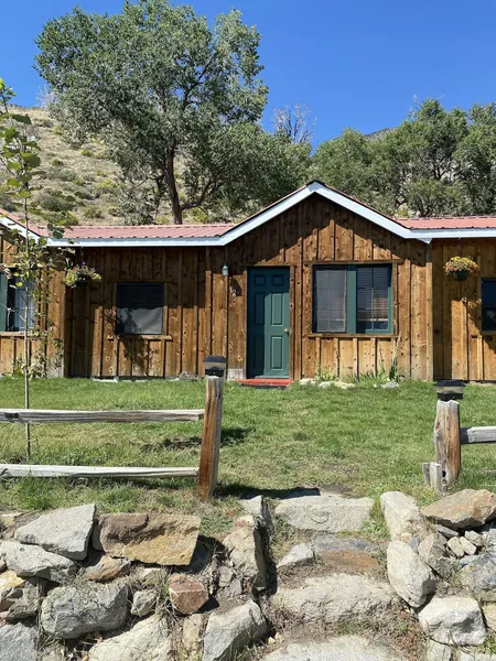 Tioga Lodge At Mono Lake hotel detail image 6