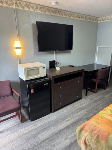 Budget Inn Express hotel detail image 2