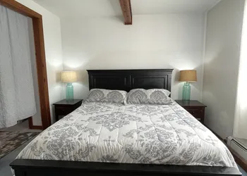 Adventures Vacation Rentals hotel thumbnail 4