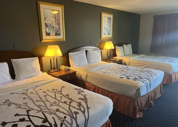 Greensburg Inn hotel thumbnail 3