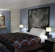 Super 8 by Wyndham Morganton hotel detail image 7