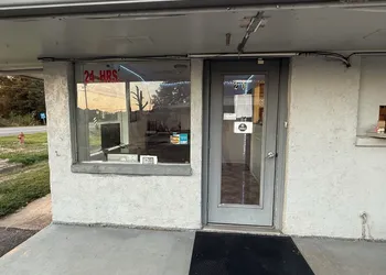 American Inn Motel hotel thumbnail 2